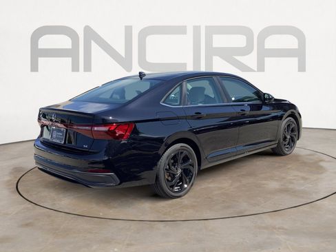 New 2025 Volkswagen Jetta SE image 8