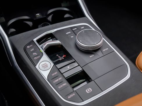 Certified 2024 BMW 330i xDrive Sedan image 12