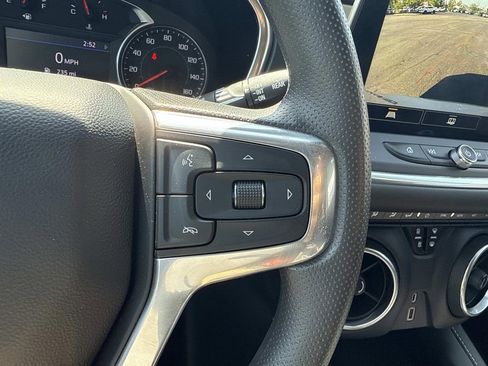 Used 2023 Chevrolet Blazer LT AWD/4WD image 30