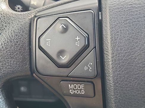 Used 2023 Toyota Tacoma SR w/ SR Convenience Package RWD image 22