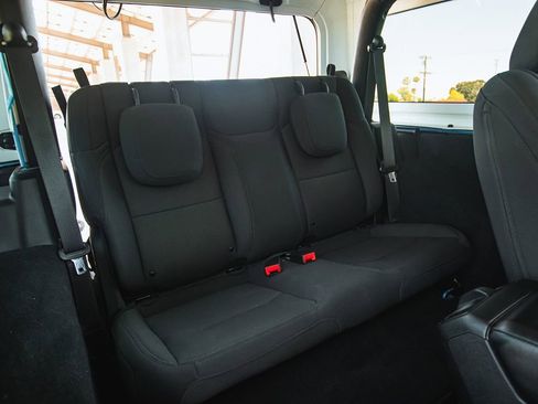 Used 2023 Jeep Wrangler Sport S image 20