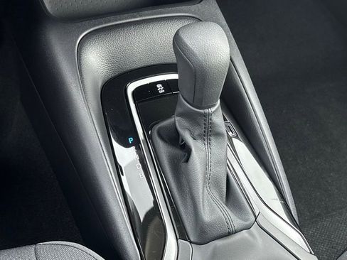 Used 2026 Toyota Corolla LE image 19