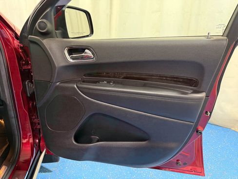 Used 2015 Dodge Durango Limited w/ Mopar Chrome Appearance Group image 24