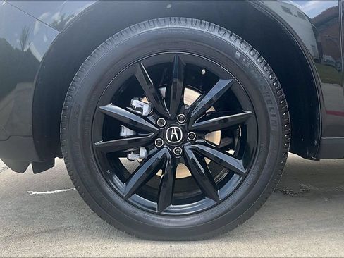 Used 2025 Acura RDX SH-AWD image 11