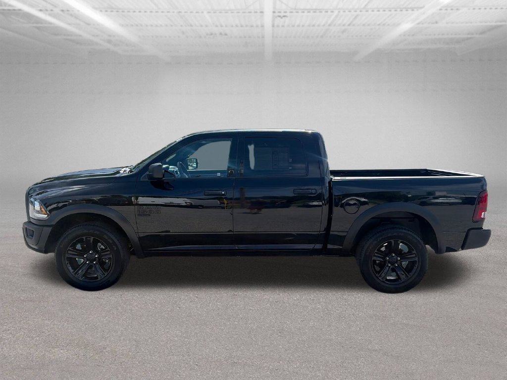 Used 2024 RAM 1500 Warlock AWD/4WD image 3