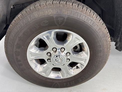 Used 2024 RAM 3500 Big Horn AWD/4WD image 10