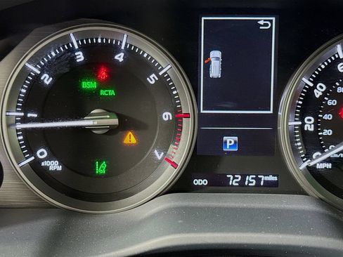 Used 2019 Toyota Land Cruiser AWD/4WD image 12