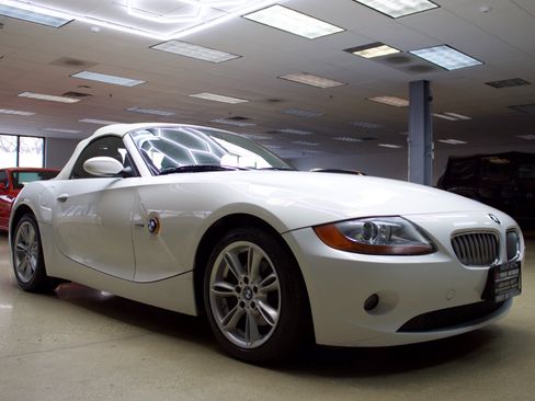 Used 2003 BMW Z4 3.0i image 8