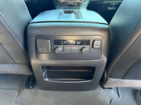 Used 2019 Chevrolet Suburban LT w/ Max Trailering Package image 33