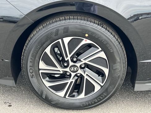 New 2026 Hyundai Sonata Blue FWD image 34