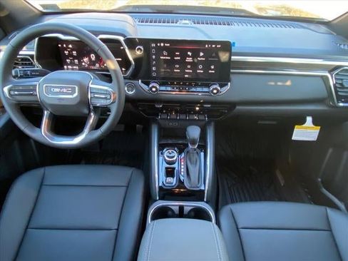 New 2026 GMC Canyon Elevation w/ Convenience Package image 15