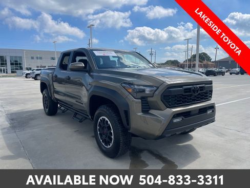 Certified 2026 Toyota Tacoma TRD Off-Road AWD/4WD image 8