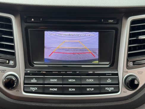 Used 2017 Hyundai Tucson Eco w/ Cargo Package AWD/4WD image 23