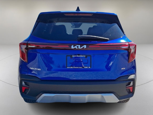 Used 2024 Kia Seltos LX AWD/4WD image 5