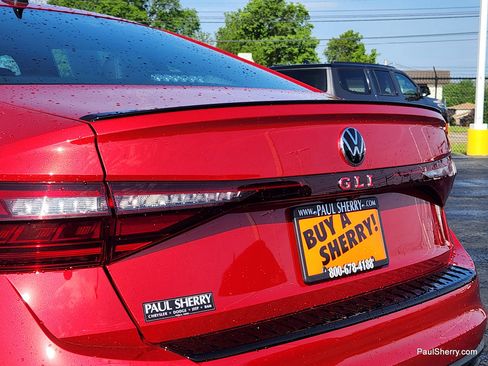 Used 2026 Volkswagen Jetta GLI Autobahn FWD image 17
