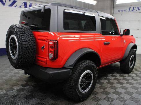 Used 2024 Ford Bronco Big Bend w/ Sasquatch Package AWD/4WD image 6