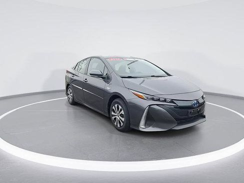 Certified 2022 Toyota Prius Prime XLE image 3