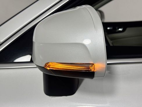 Used 2018 Volvo XC60 T5 Inscription w/ Luxury Seat Package image 20