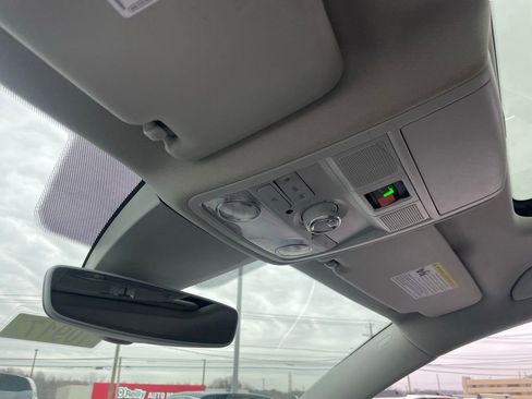 Used 2020 Volkswagen Passat 2.0T SEL image 25