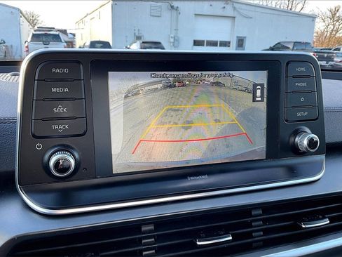 Used 2020 Kia Telluride LX image 19