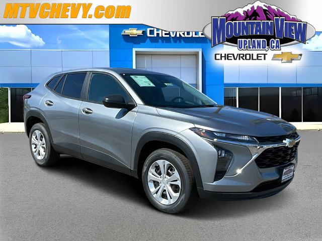 New 2026 Chevrolet Trax LS w/ Driver Confidence Package FWD image 1