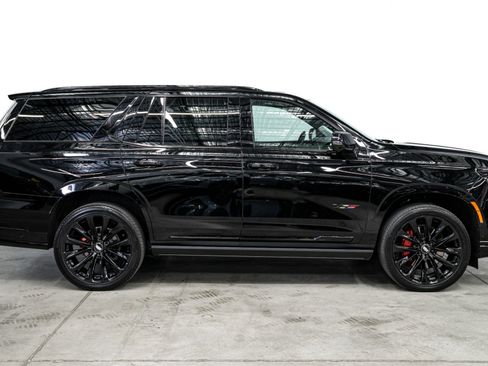 Used 2025 Cadillac Escalade V w/ LPO, ONYX Package AWD/4WD image 48