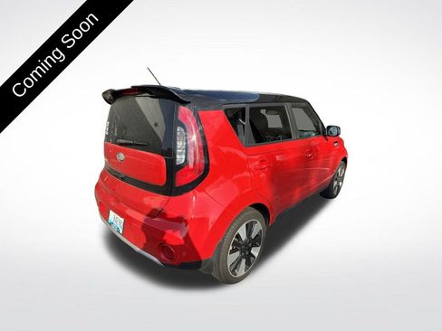 Used 2018 Kia Soul + FWD image 4