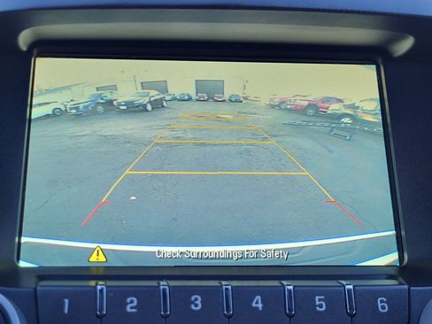 Used 2016 Chevrolet Equinox LTZ w/ Enhanced Convenience Package image 28