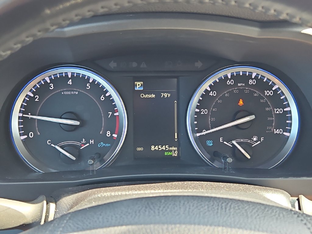 Used 2019 Toyota Highlander SE AWD/4WD image 32