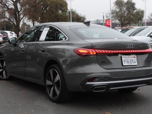 Used 2025 Audi A5 2.0T Premium Plus w/ Premium Plus image 8