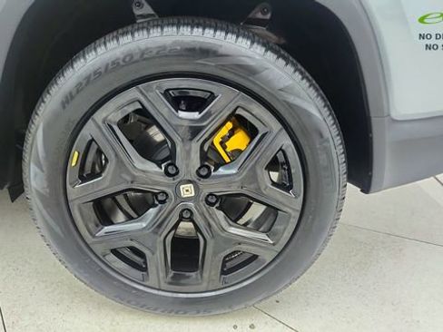 Used 2024 Rivian R1S Adventure AWD/4WD image 63