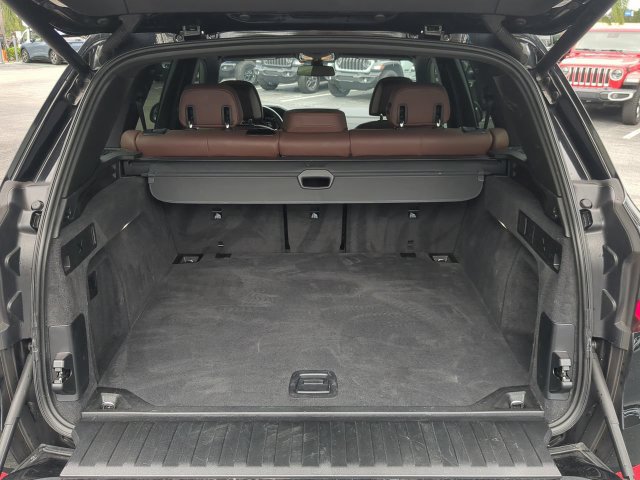 Used 2022 BMW X5 sDrive40i RWD image 14