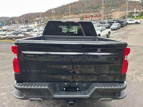 Used 2020 Chevrolet Silverado 1500 Custom Trail Boss w/ Custom Convenience Package image 13