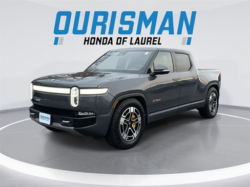 Used 2022 Rivian R1T Launch Edition image 1