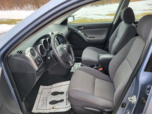 Used 2006 Toyota Matrix XR image 10