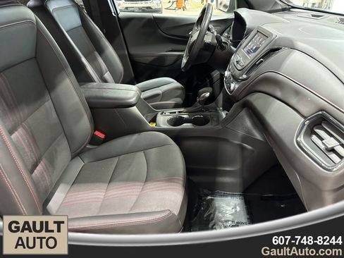 Used 2022 Chevrolet Equinox RS image 17