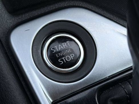 Used 2025 Nissan Sentra SV FWD image 19