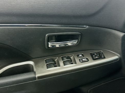 Used 2020 Mitsubishi Outlander Sport SE AWD/4WD image 15