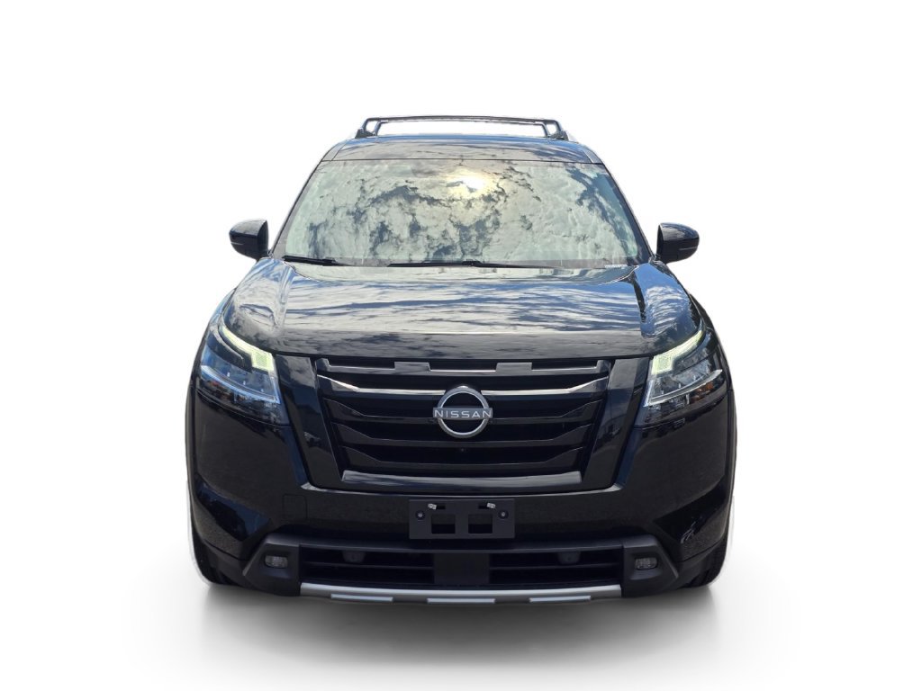 Used 2023 Nissan Pathfinder SL w/ SL Premium Package FWD image 2