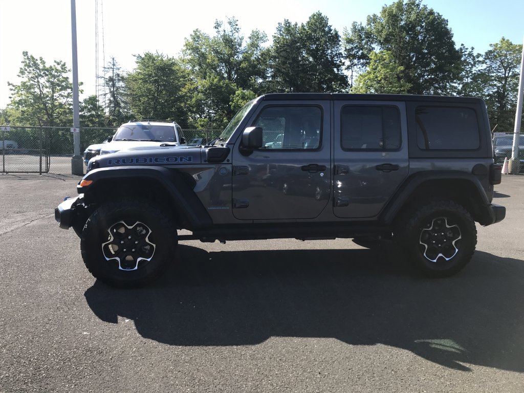 Used 2023 Jeep Wrangler Unlimited Rubicon 4xe w/ Cold Weather Group AWD/4WD image 2