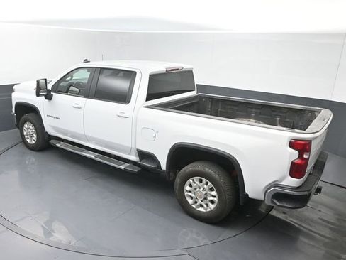 Used 2025 Chevrolet Silverado 2500 LT image 33