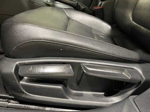 Used 2016 Volkswagen Jetta SEL w/ Lighting Package image 38