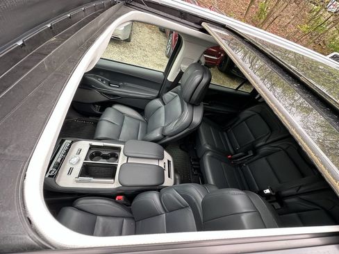 New 2025 Lincoln Navigator Reserve AWD/4WD image 6