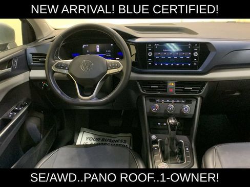 Used 2022 Volkswagen Taos SE w/ Panoramic Sunroof Package FWD image 25