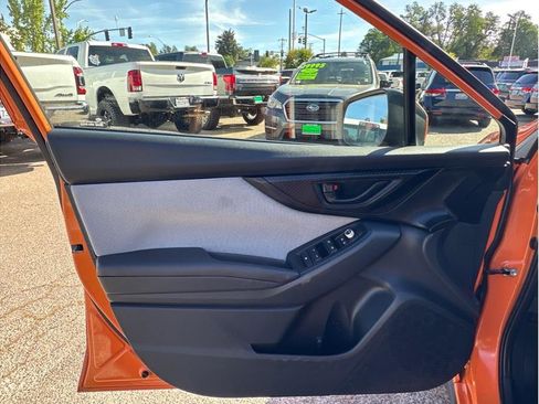 Used 2020 Subaru Crosstrek 2.0i Premium w/ Popular Package #2 AWD/4WD image 15