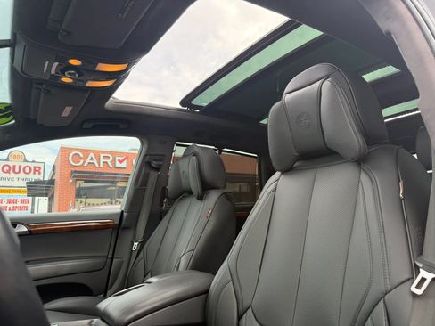 Used 2015 Audi Q7 3.0T S line Prestige w/ Luxury Package AWD/4WD image 9