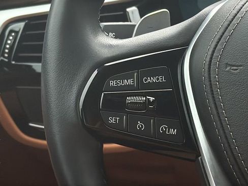 Used 2023 BMW 530i xDrive image 27