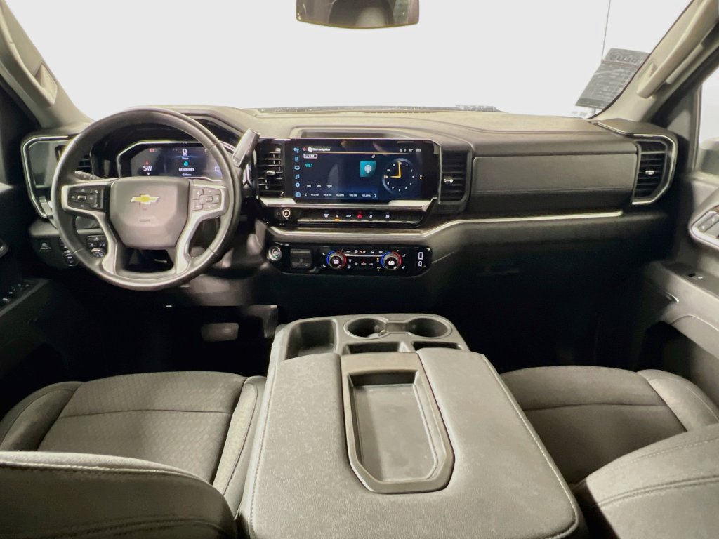 Used 2025 Chevrolet Silverado 2500 LT w/ Convenience Package AWD/4WD image 26
