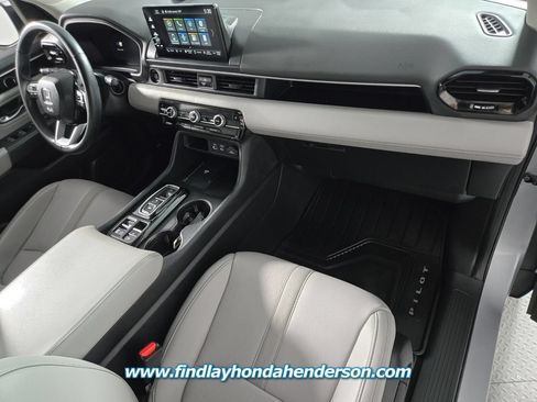 Certified 2025 Honda Pilot EX-L image 23
