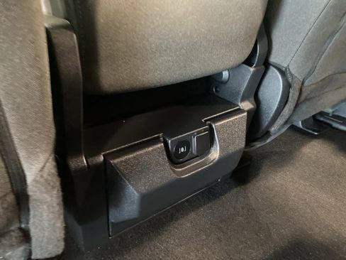 Used 2023 Ford F250 XLT image 27